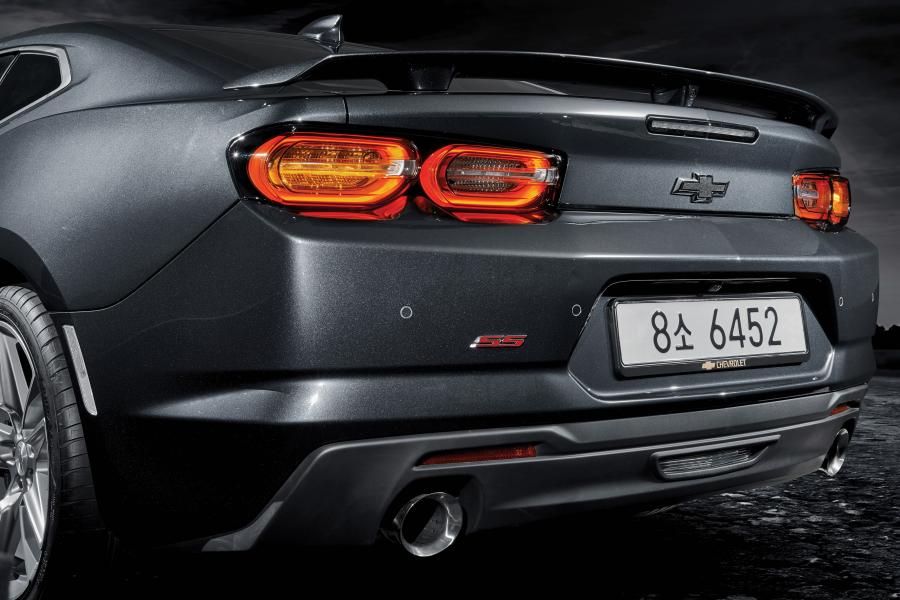 Детали экстерьера Chevrolet Camaro SS 2018 года  (KR) (фото 18 из 20)